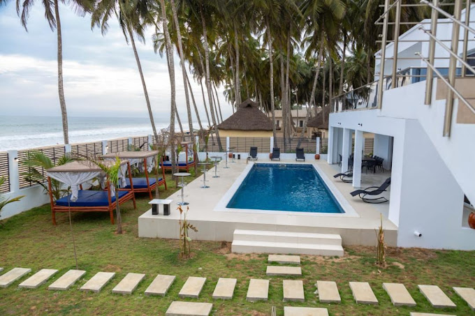 Chambre de luxe avec vue mer – Villa Altaïs Mondoukou
